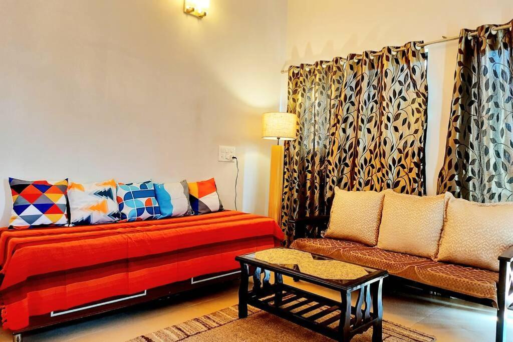 קארג'אט Joy Cottages - Premium Chalets, Vacation Home Rentals מראה חיצוני תמונה